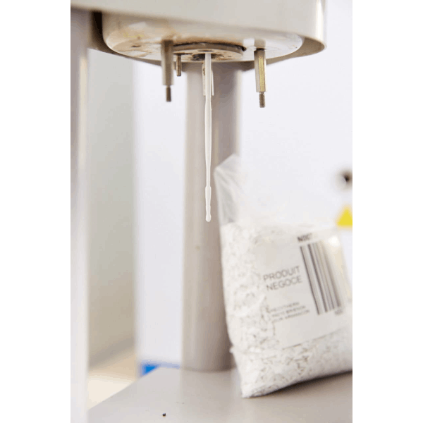 Grinding of thermoformed tray